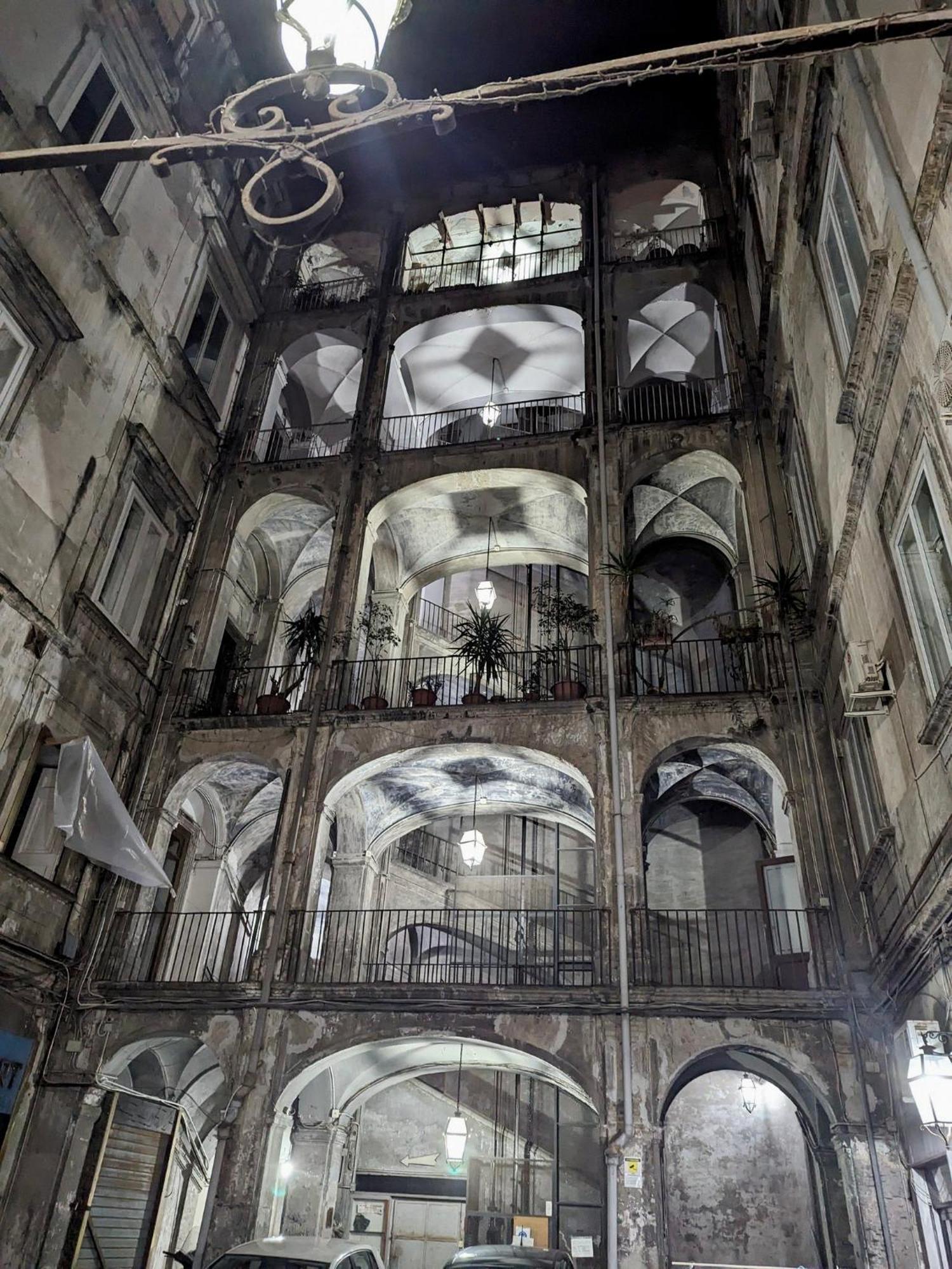 Duomo Miradois 152 Napoli Bed & Breakfast Exterior photo